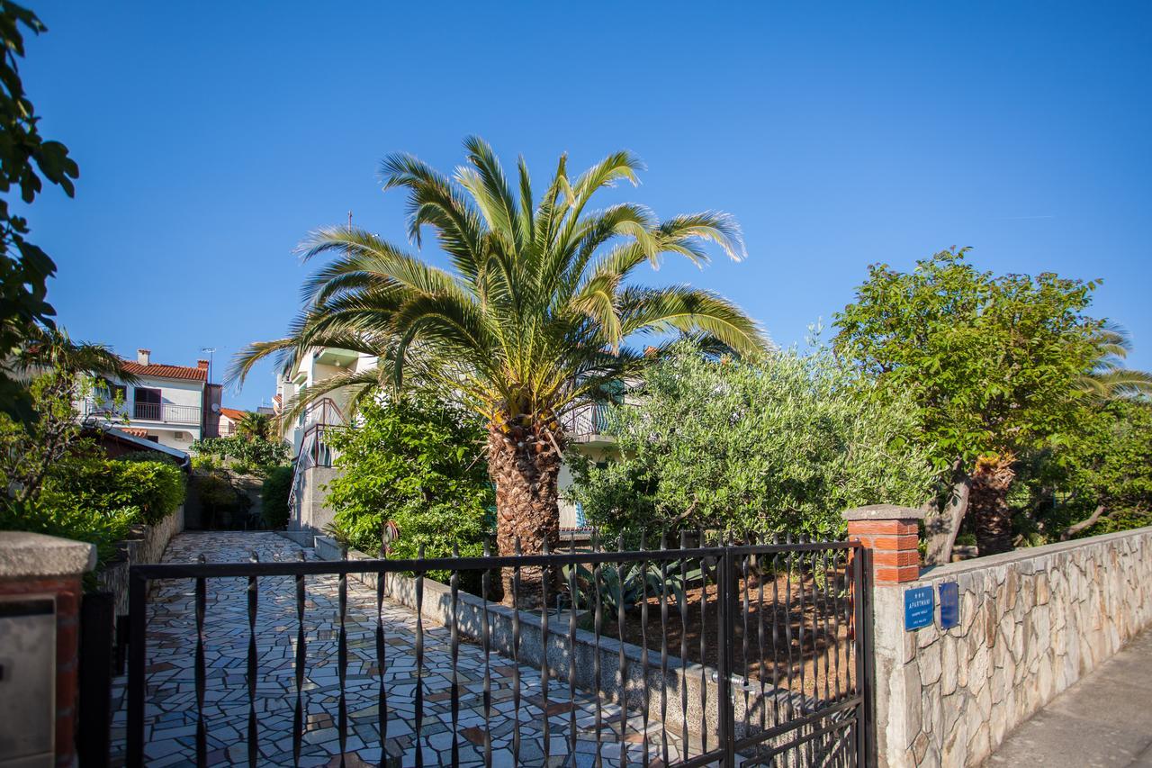 Villa Vosilla Apartments ツレス エクステリア 写真